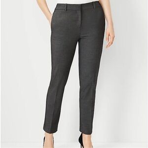 ANN TAYLOR Gray Skinny Dress Work Pants Size 2